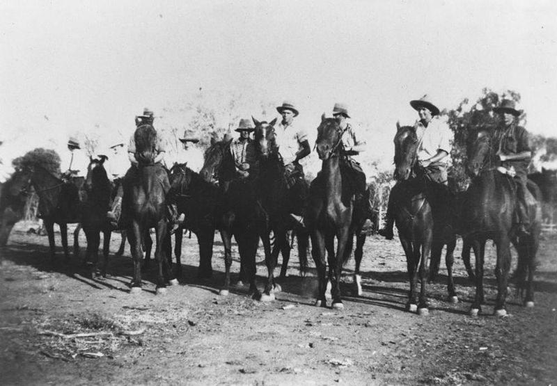 File:StateLibQld 1 140043 Riders gather for a dingo drive at Durella Station in Morven, ca. 1936.jpg