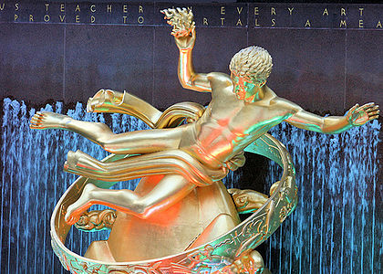 Fountain of Prometheus at the Rockefeller Center in New York City (1933)