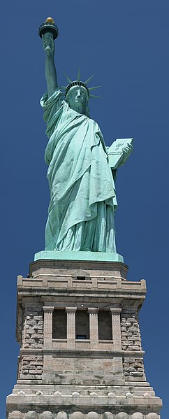 File:Statue of Liberty frontal 2.jpg