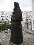 Statue of a veiled woman in Vejer