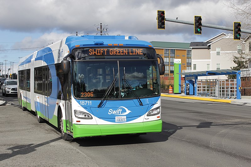 File:Swift Green Line at 3rd Avenue SE Station.jpg