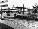 Korsningen Mannerheimvägen och Stockholmsgatan vid platsen Tölö tull, med Läkargatan i förgrunden