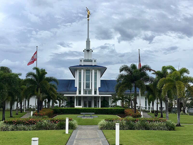 File:Temple mormon Tahiti.jpg