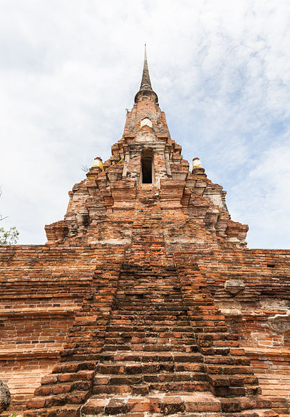 File:Templo Yanasen, Ayutthaya, Tailandia, 2013-08-23, DD 03.jpg