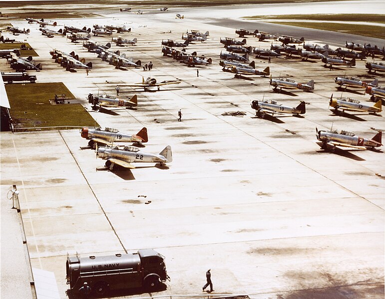 File:Training aircraft at Naval Air Station Miami, circa in 1942 (80-G-K-13386).jpg