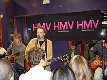 Travis performing live at an HMV store in Toronto, 2003