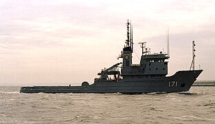 USNS Sioux (T-ATF-171), a Powhatan-class fleet ocean tug