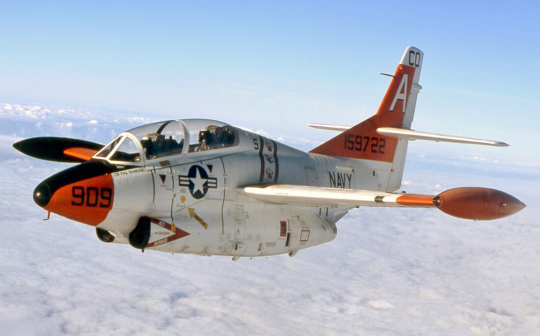 North American T-2 Buckeye