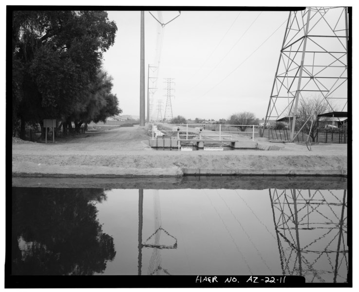 File:VIEW SHOWING THE HEAD OF THE WESTERN CANAL ON THE CONSOLIDATED CANAL, LOOKING WEST ACROSS THE CONSOLIDATED CANAL. AT THIS POINT, THE WESTERN CANAL IS A LITTLE LARGER THAN A HAER ARIZ,7-MESA,1-11.tif