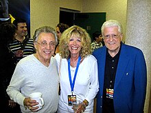 Artie Schroeck (right) with Frankie Valli and Linda November, 2010 ValliNovemberSchroeck.jpg