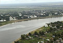 Velikiy Ustyug and Sukhona River.jpg