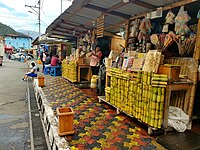 Street vendors in Banos Ventas de Banos de Agua Santa.jpg
