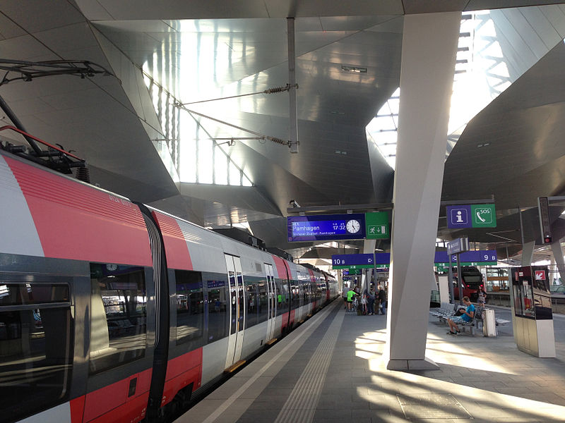 File:Vienna Hauptbahnhof 31aug13 (9700542888).jpg