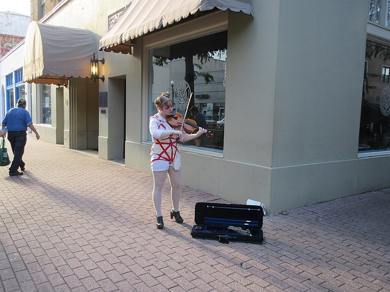 File:Vine Street Louisiana Steampunk Festivial 2017 Lafayette 22.jpg