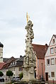 Wallerstein, colonne de la Trinité du XVIIe siècle avec les Saints de la peste