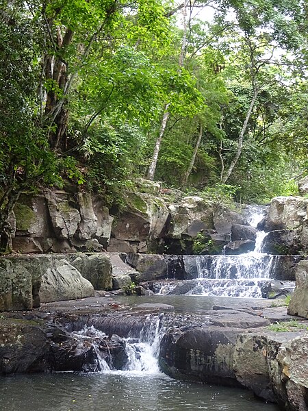 File:Waterfall, Miraflor Esteli Nicaragua.jpg