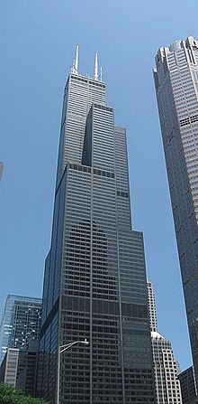 Willis Tower in Chicago, seit 2010 Sitz der Betriebszentrale und seit 2012 auch Sitz der Firmenzentrale von United
