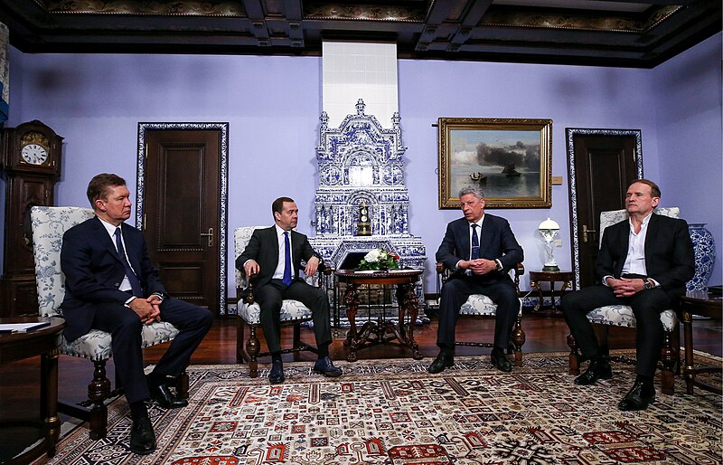 File:Встреча Дмитрия Медведева с кандидатом в президенты Украины Юрием Бойко.jpg