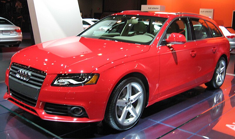 File:2009 Audi A4 Avant front NY.jpg