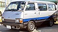 Toyota Hiace 2 мікроавтобус