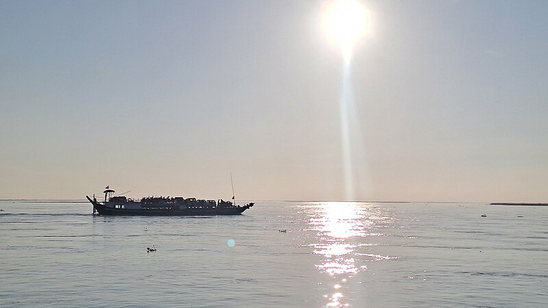 File:A ferry on the river Brahmaputra.jpg