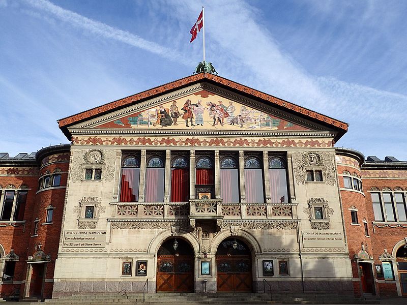 File:Aarhus Teater (front).jpg