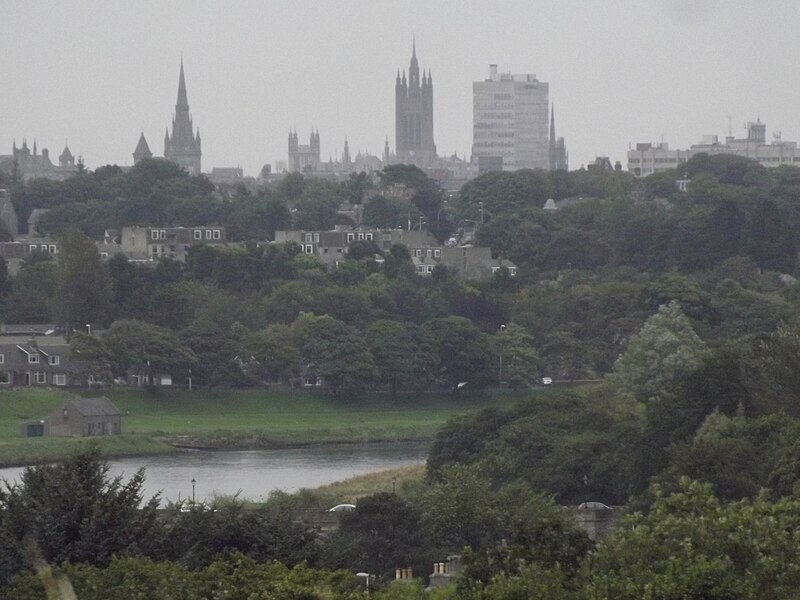 File:Aberdeen from Tollohill - geograph.org.uk - 3143260.jpg