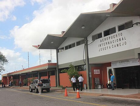 Aeropuerto Internacional Josefa Camejo