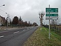 English: Road towards Vichy, Moulins, Paris and Gannat (signs made in 1991) in the north of Aigueperse (Puy-de-Dôme) [10046] Français : Route en direction de Vichy, Moulins, Paris et Gannat (panneaux fabriqués en 1991) au nord d'Aigueperse (Puy-de-Dôme) [10046]