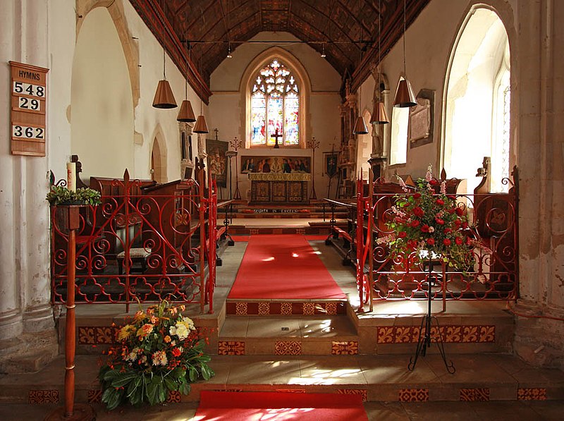 File:All Saints, Haslingfield - Chancel - geograph.org.uk - 3147501.jpg