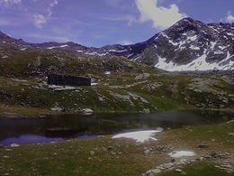 Platået med de tretten innsjøene - Drajo lake.jpg