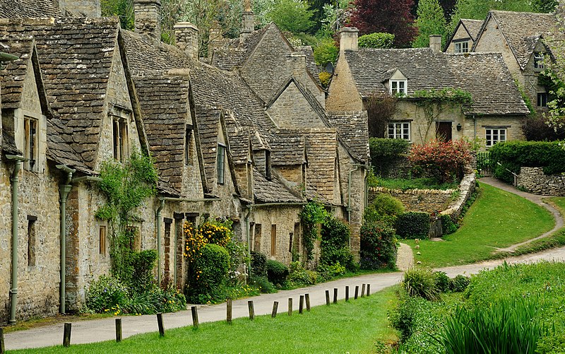 File:Arlington Row Bibury.jpg