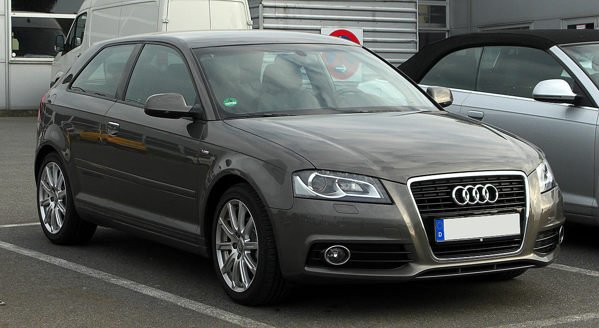 File:Audi A3 1.2 TFSI Ambition S-line (8P, 3. Facelift) – Frontansicht, 17.  Mai 2011, Velbert.jpg - Wikipedia