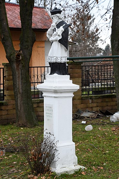 File:Bükkábrány, Nepomuki Szent János-szobor 2020 03.jpg