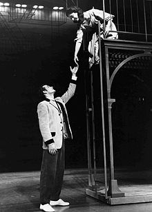 Larry Kert and Carol Lawrence in the balcony scene of West Side Story, original Broadway cast (1957)