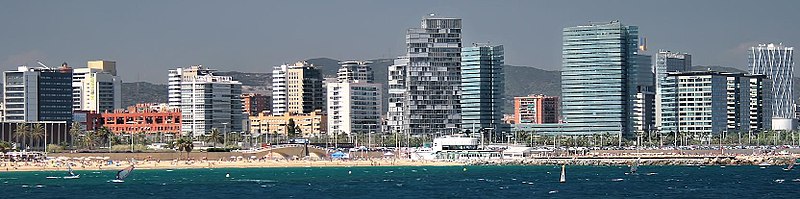 File:Barcelona desde el mar - panoramio (1a).jpg