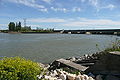 Français : Barrage sur le Rhône à environ 10 km d'Avignon.