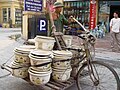 Vận chuyển gốm sứ tại Bát Tràng, Việt Nam
