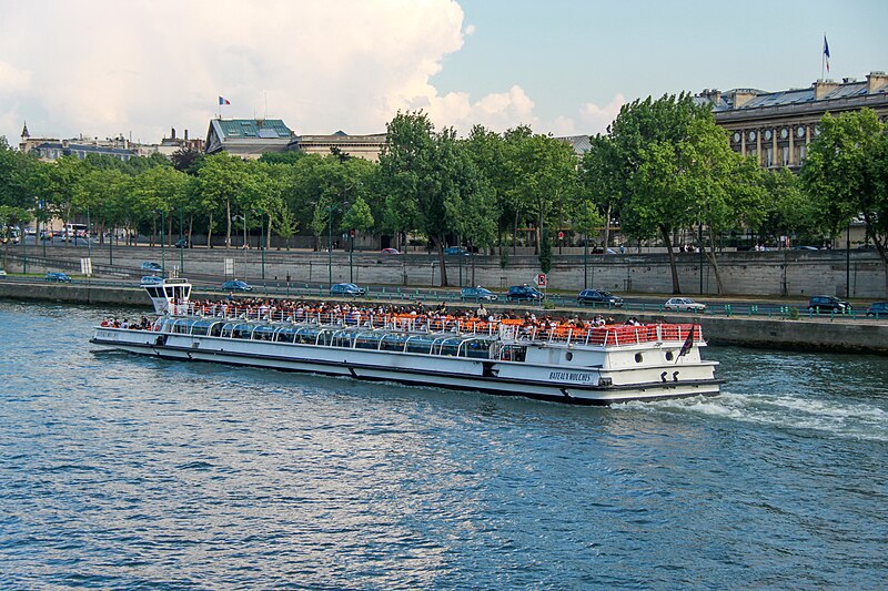 File:Bateaux Mouches, Paris April 2011.jpg