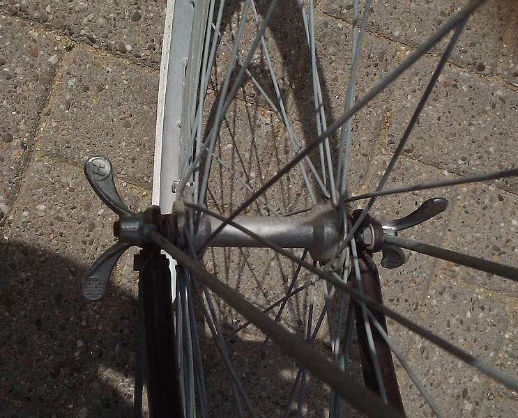 File:Bicycle wing nuts.jpg