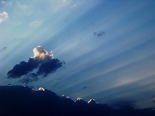 Blaue Straßen am Himmel.jpg