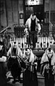 Bundesarchiv Bild 101I-030-0794-02A, Polen, Rabbiner in Synagoge.jpg