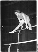 Die Armee-Sportvereinigung „Vorwärts“ führte am 1. März 1957, dem Tag der Nationalen Volksarmee, in der Deutschen Sporthalle eine internationale Sportschau durch.