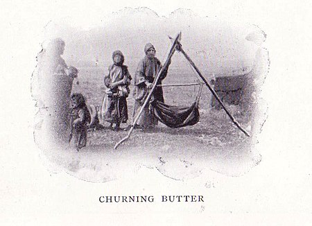 Butter churn 001.jpg