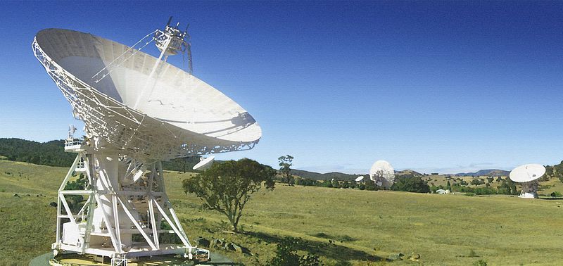 File:CSIRO ScienceImage 11482 An artists impression of one of the two new antennas to be constructed at the Canberra Deep Space Communications Complex CDSCC.jpg