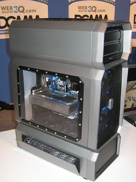 File:Case modding at gamescom 2009 - PC case PNr°0203.JPG