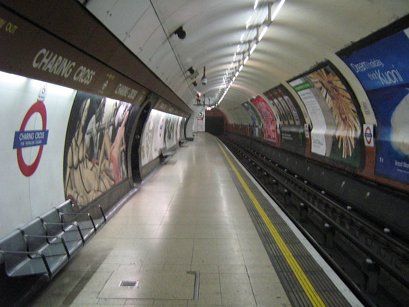 File:Charing cross london underground.jpg