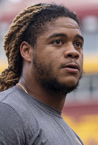 <span class="mw-page-title-main">Chase Young</span> American football player (born 1999)