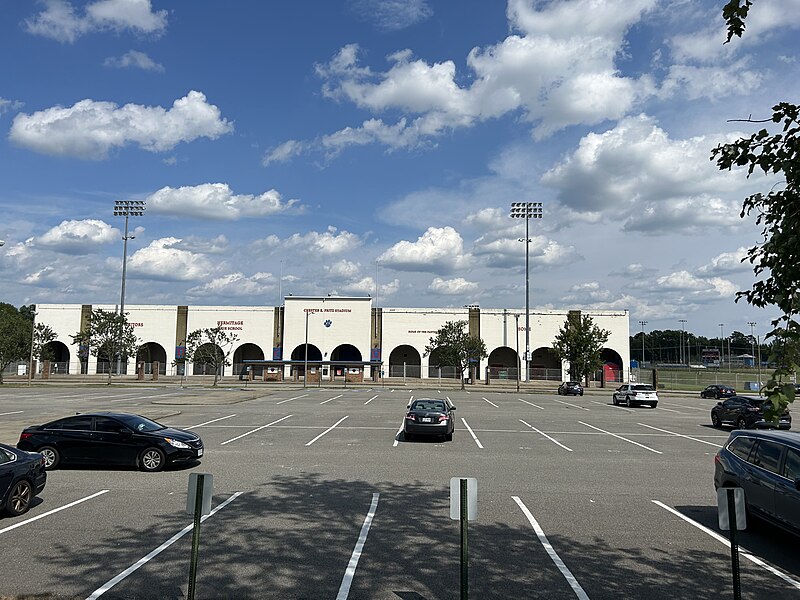 File:Chester E. Fritz Stadium.jpg