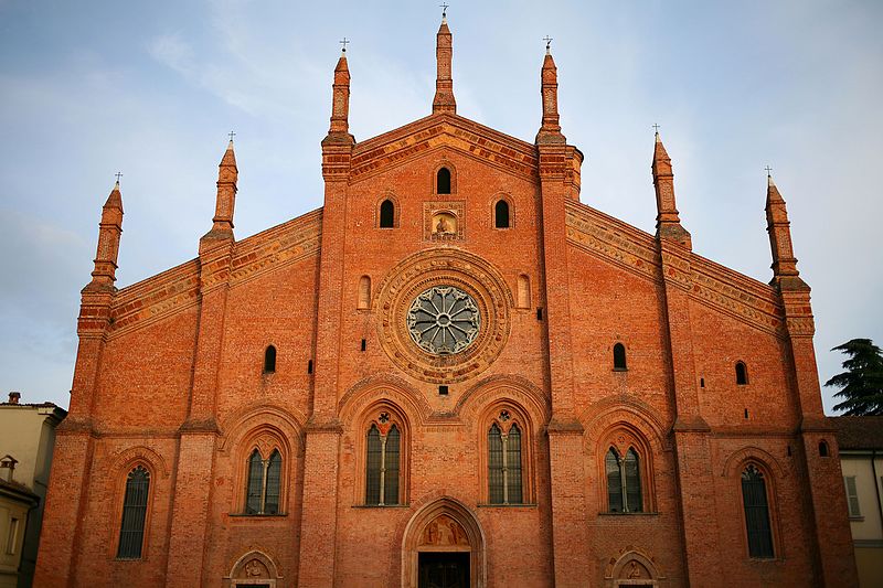 File:Chiesa di Santa Maria del Carmine, Pavia, veduta prospettica della facciata.jpg